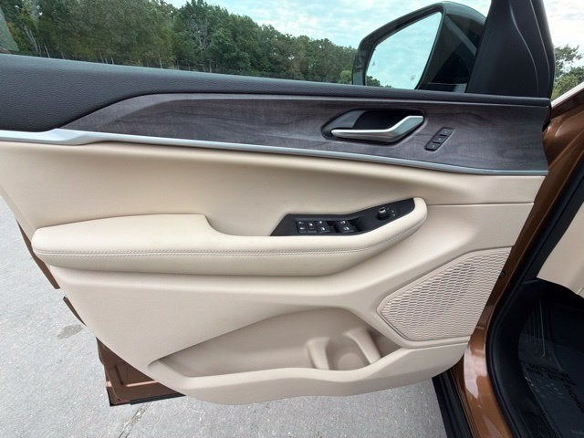 2027 Jeep Grand Cherokee Limited