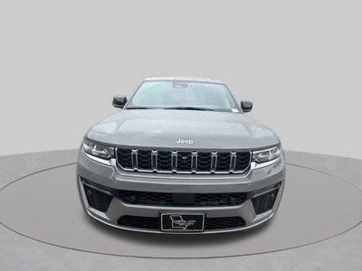 2027 Jeep Grand Cherokee Limited