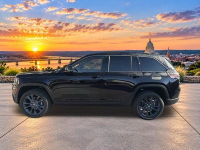 2026 Jeep Grand Cherokee 85th Anniversary Edition
