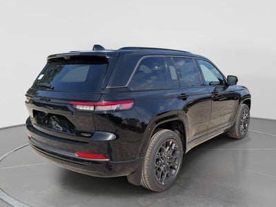 2026 Jeep Grand Cherokee Summit
