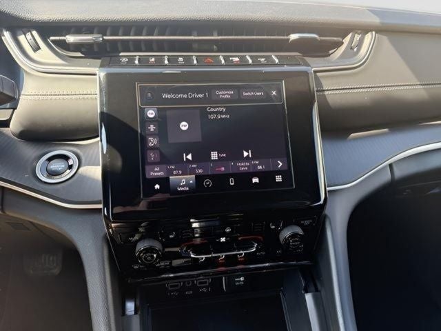 2026 Jeep Grand Cherokee L Laredo