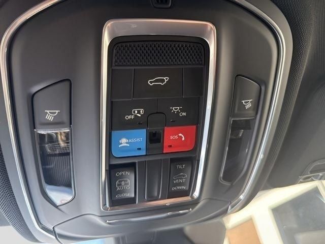 2026 Jeep Grand Cherokee L Laredo