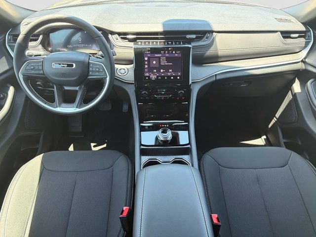 2026 Jeep Grand Cherokee L Laredo