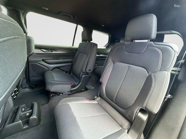 2026 Jeep Grand Cherokee L Laredo X