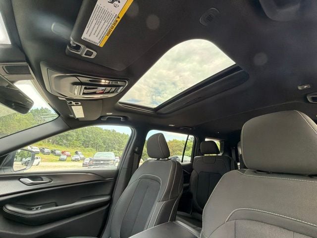 2026 Jeep Grand Cherokee L Laredo X