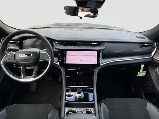 2026 Jeep Grand Cherokee L Laredo