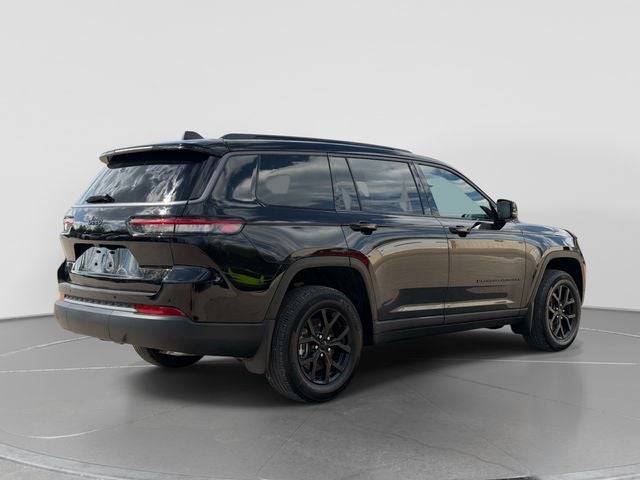 2026 Jeep Grand Cherokee L Laredo