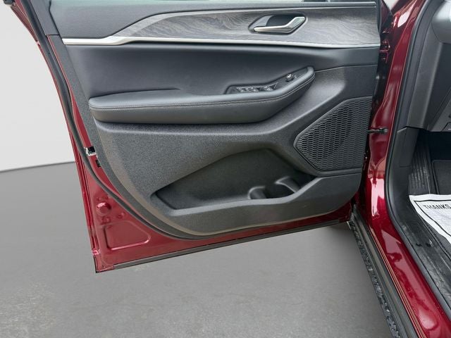 2026 Jeep Grand Cherokee L Altitude