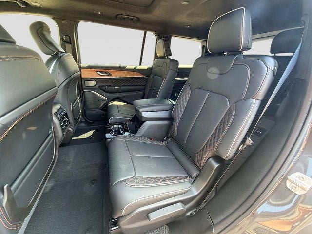 2026 Jeep Grand Cherokee L Summit
