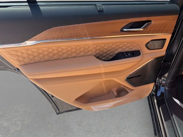 2026 Jeep Grand Cherokee L Summit