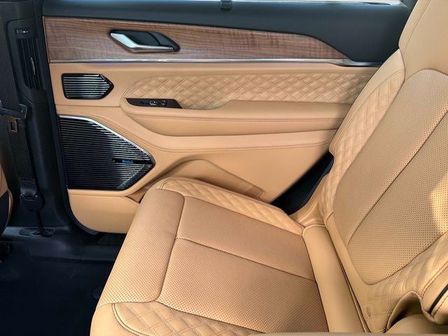 2026 Jeep Grand Cherokee L Summit