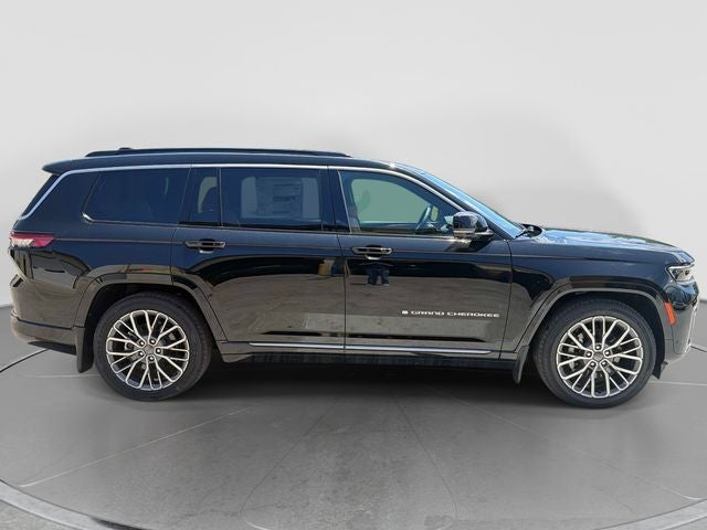 2026 Jeep Grand Cherokee L Summit
