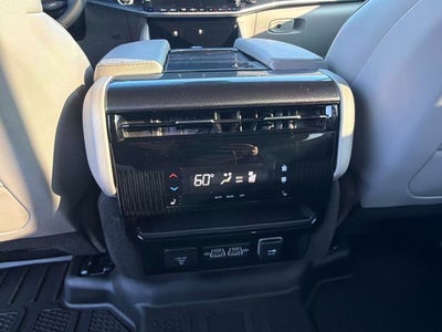 2023 Jeep Wagoneer L Base