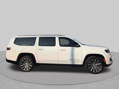2023 Jeep Wagoneer L Base