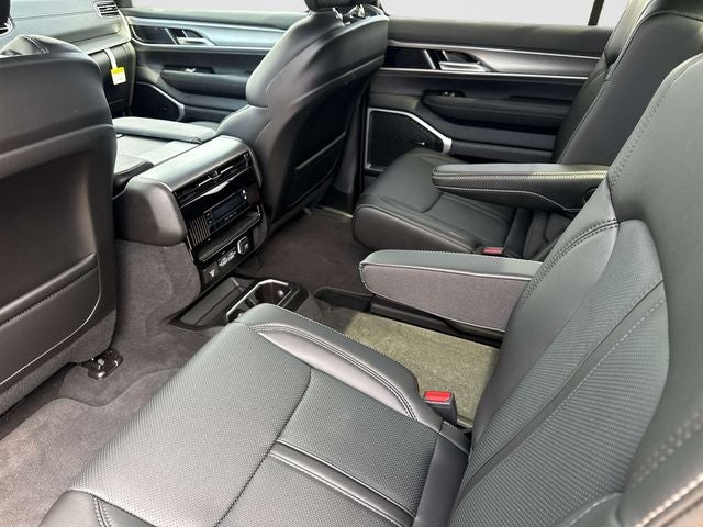 2026 Jeep Grand Wagoneer L 4x4