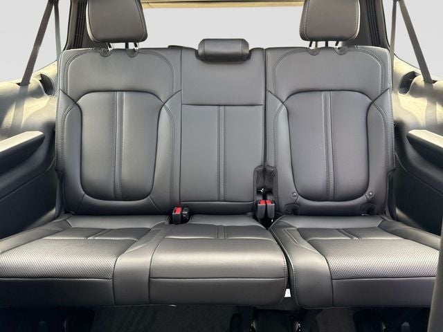 2026 Jeep Grand Wagoneer L 4x4