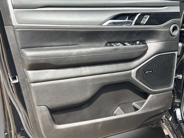 2026 Jeep Grand Wagoneer L 4x4