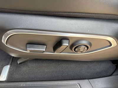 2026 Jeep Grand Wagoneer L 4x4