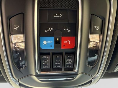 2026 Jeep Grand Wagoneer L 4x4