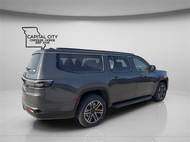 2026 Jeep Grand Wagoneer L 4x4