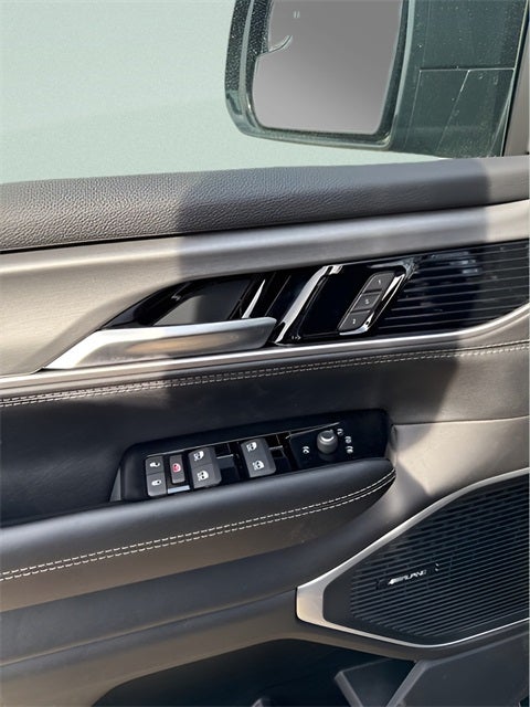 2026 Jeep Grand Wagoneer L 4x4