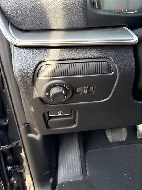 2026 Jeep Grand Wagoneer L 4x4