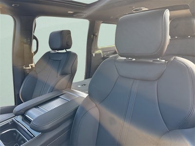 2026 Jeep Grand Wagoneer L 4x4