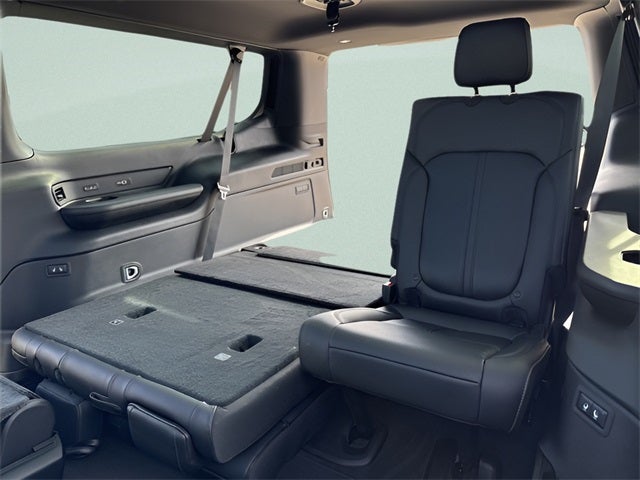 2026 Jeep Grand Wagoneer L 4x4