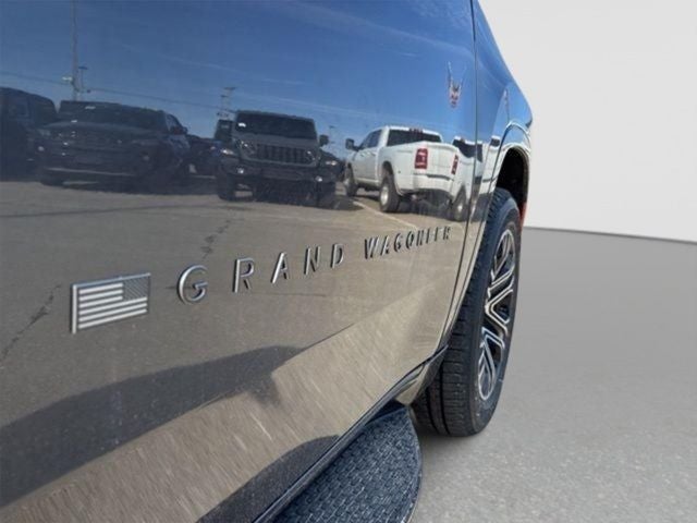 2026 Jeep Grand Wagoneer L 4x4