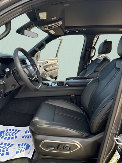 2026 Jeep Grand Wagoneer 4x4