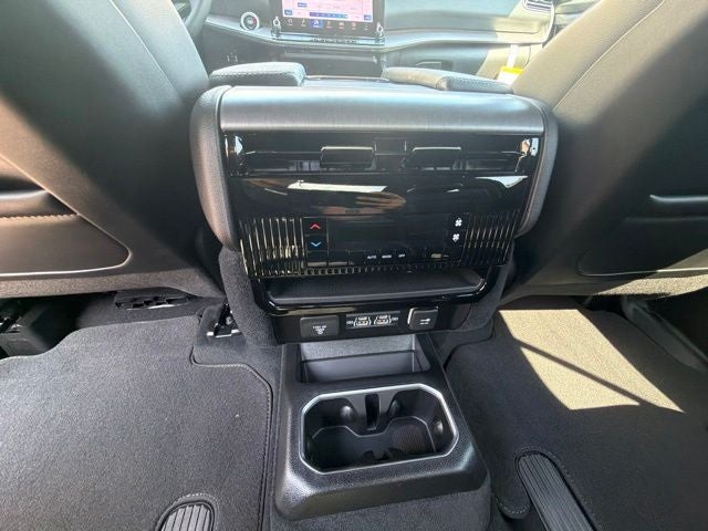2026 Jeep Grand Wagoneer Upland