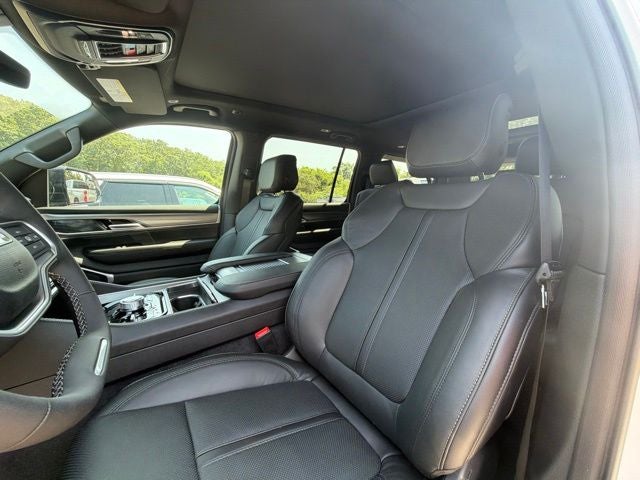 2026 Jeep Grand Wagoneer Upland