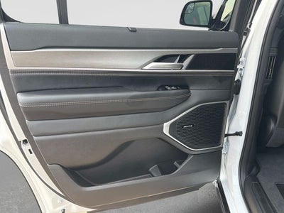 2026 Jeep Grand Wagoneer Limited Altitude