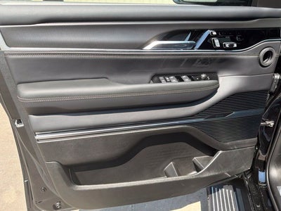 2026 Jeep Grand Wagoneer Summit Obsidian