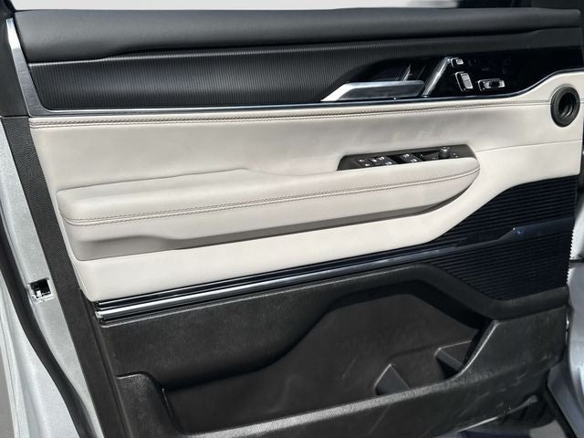 2026 Jeep Grand Wagoneer Summit Obsidian