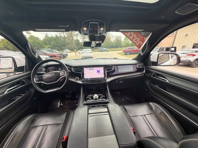 2022 Jeep Grand Wagoneer Series II