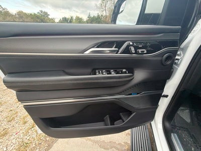 2022 Jeep Grand Wagoneer Series II