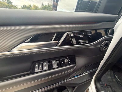 2022 Jeep Grand Wagoneer Series II