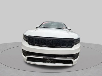 2022 Jeep Grand Wagoneer Series II