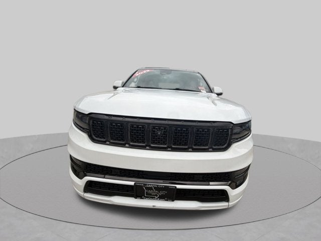2022 Jeep Grand Wagoneer Series II