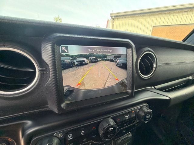 2022 Jeep Gladiator Overland