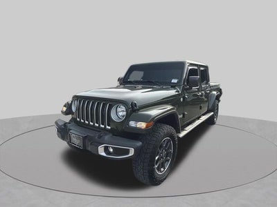 2022 Jeep Gladiator Overland