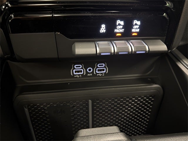 2026 RAM 1500 Big Horn/Lone Star DC650