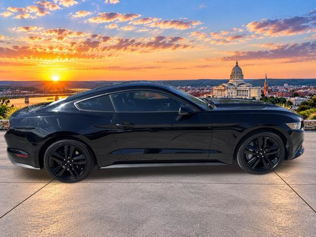 2016 Ford Mustang EcoBoost Premium