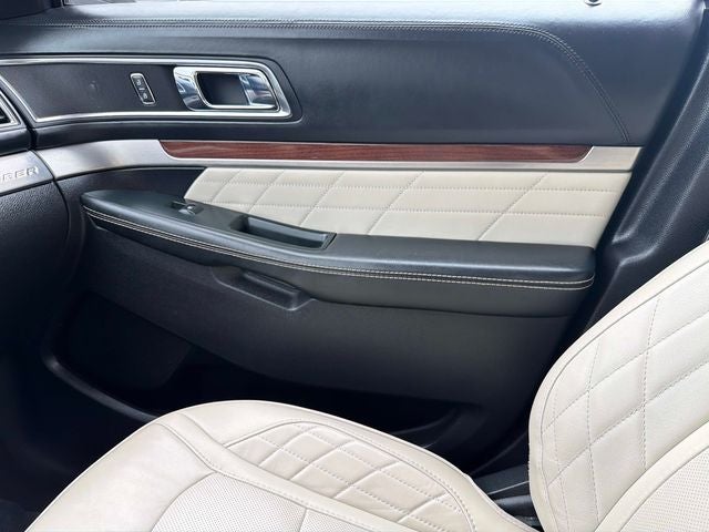 2018 Ford Explorer Platinum