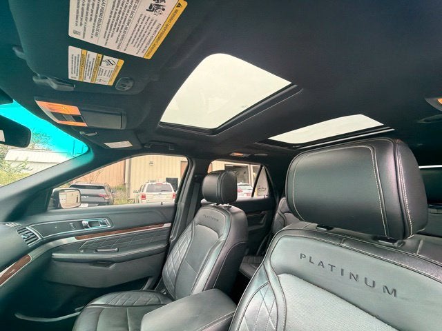 2017 Ford Explorer Platinum