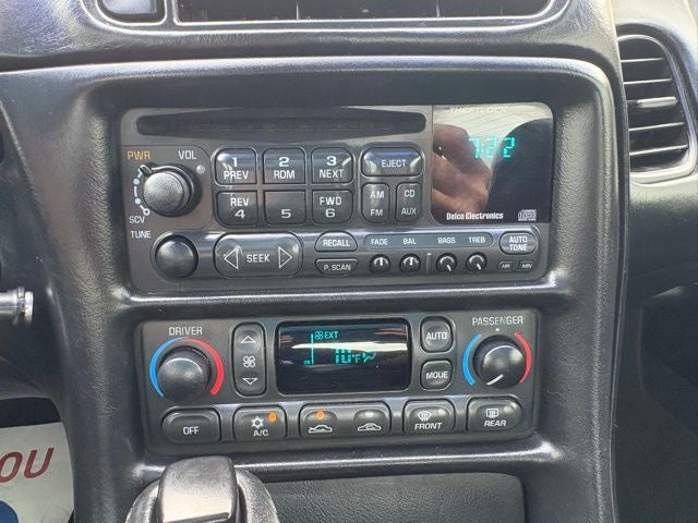 2003 Chevrolet Corvette Base