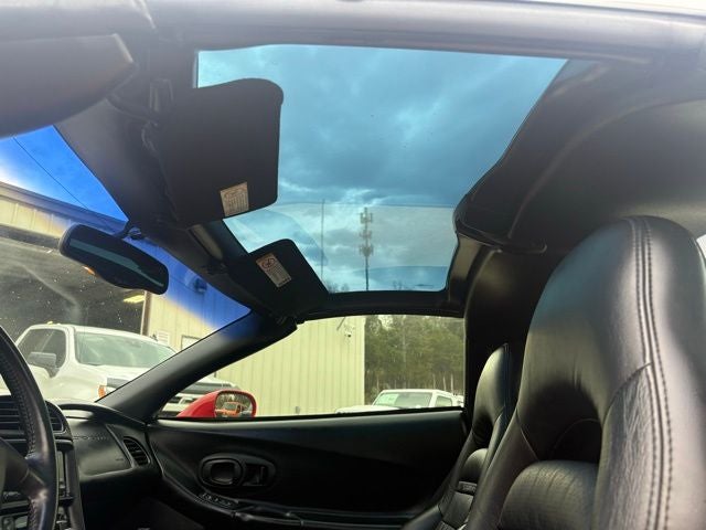 2003 Chevrolet Corvette Base