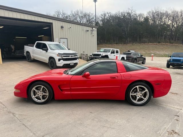 2003 Chevrolet Corvette Base