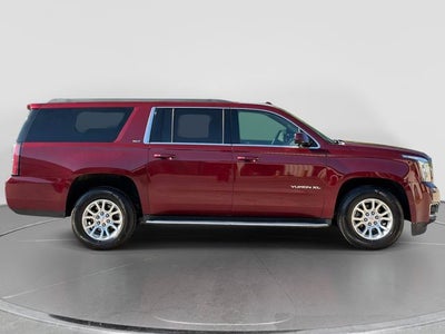 2017 GMC Yukon XL SLT